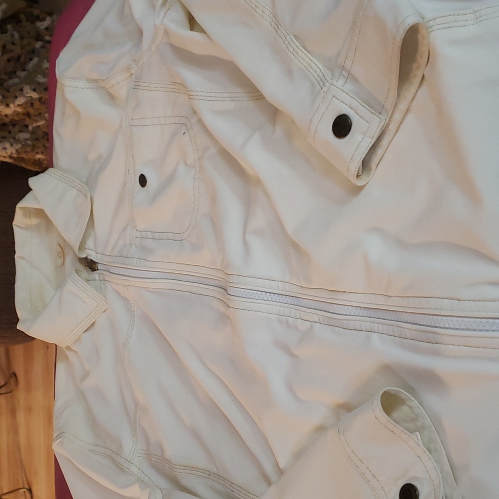 jacket - Picture 5 of 7